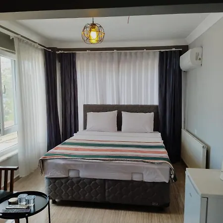 Lion Boutique Çınarcık