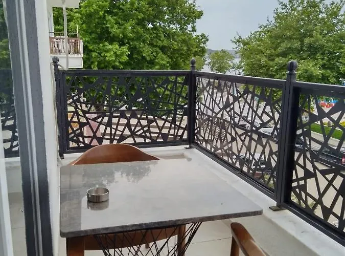 Lion Boutique Çınarcık